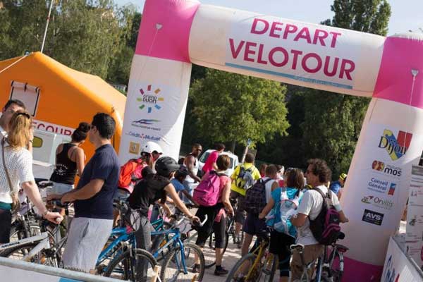 Le vélotour fait escale sur le campus de Dijon